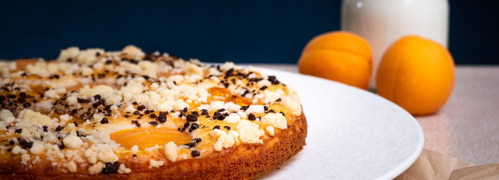 Kropenatý koláč s meruňkami